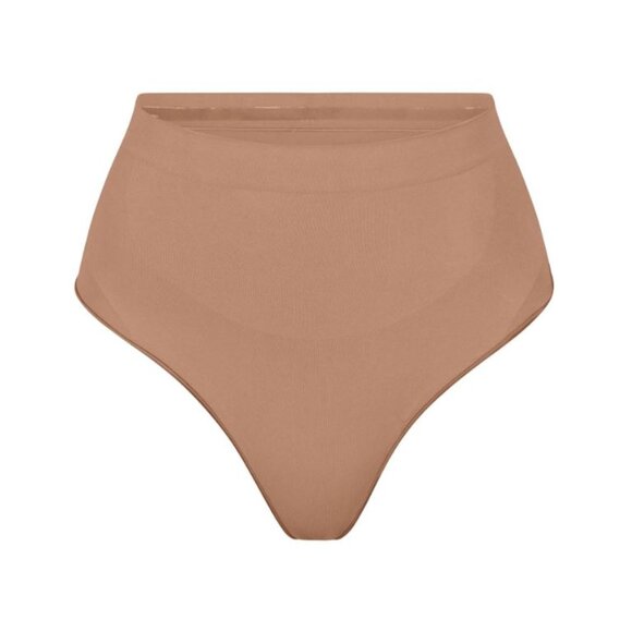 Skims Seamless Sculpt Mid Waist Thong - Picture 1 of 5